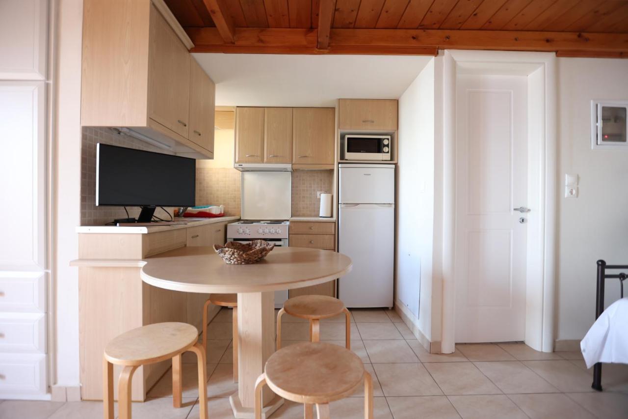 Seaside Gialova Apartment Pylos Ngoại thất bức ảnh